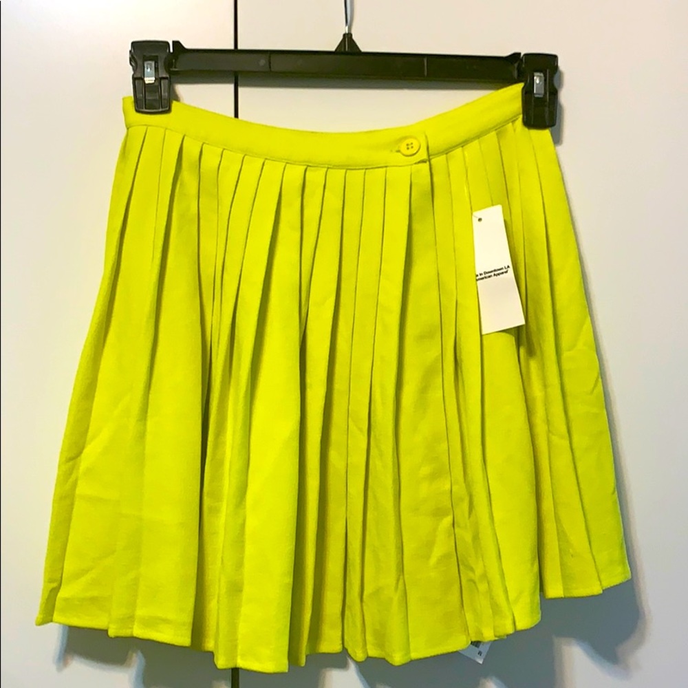 Like Pleated Skirt